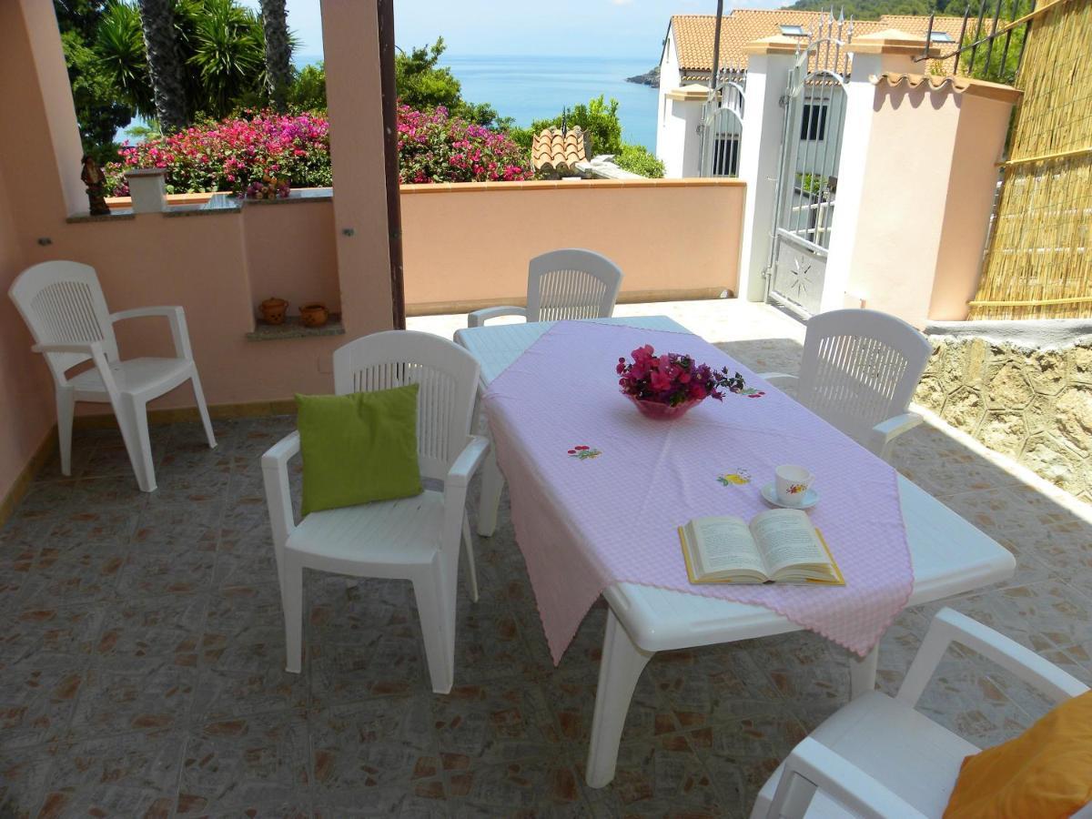 Comfortable Apartment In Maratea With Sea View 95 M² + Parking Esterno foto